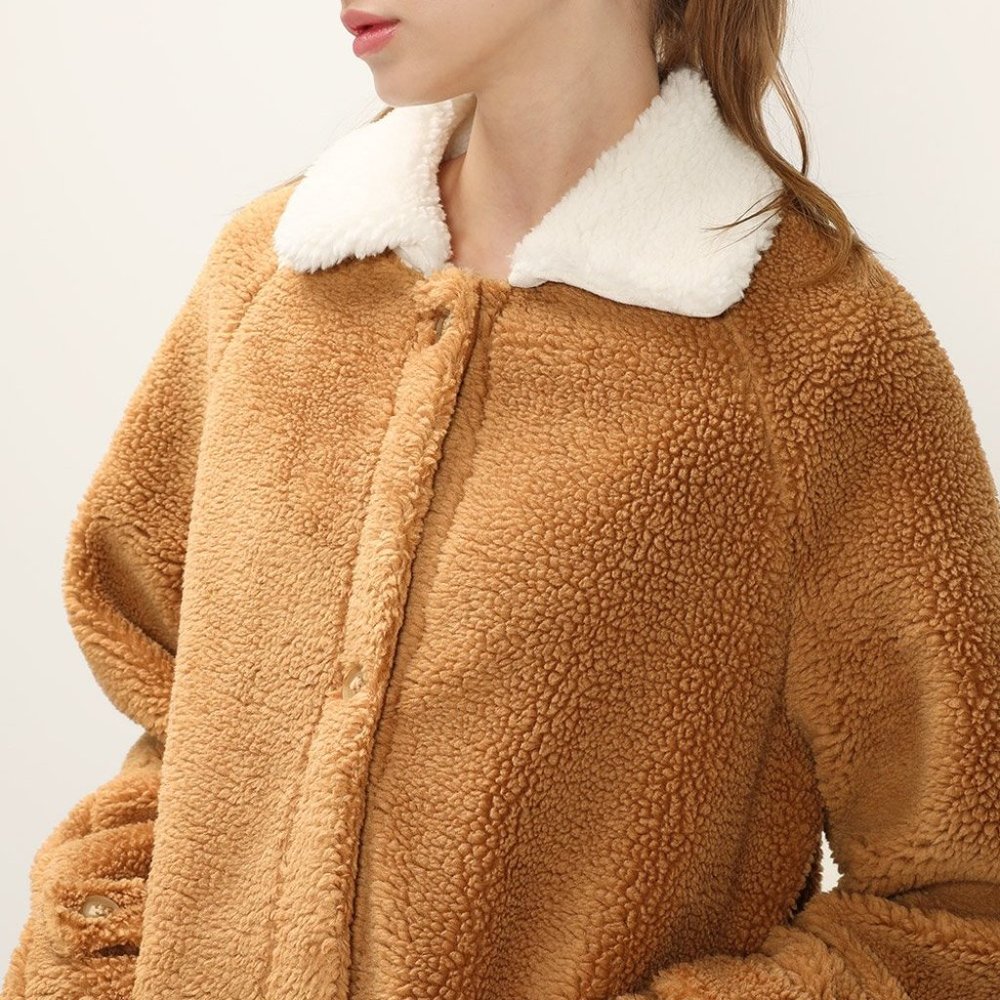 Collared Teddy Coat - Storets - Picture 4 of 5